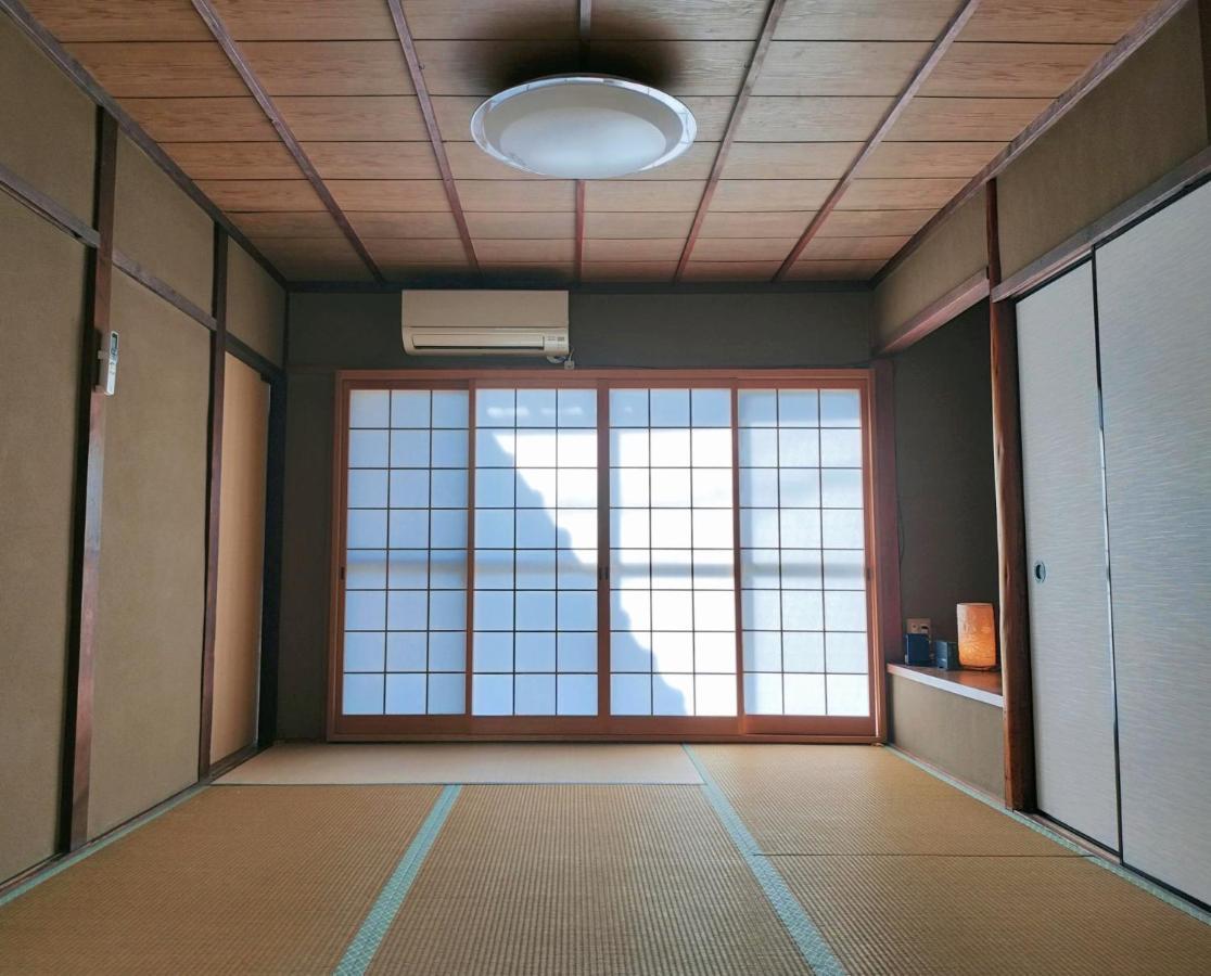 Retro Villa Fooga 昭和町屋貸切 風雅 Kinugasa Exteriér fotografie